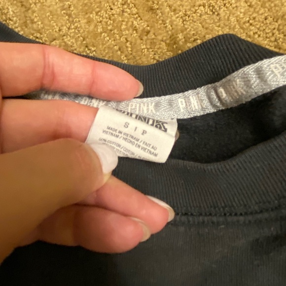 Sweatshirt - Picture 2 of 2